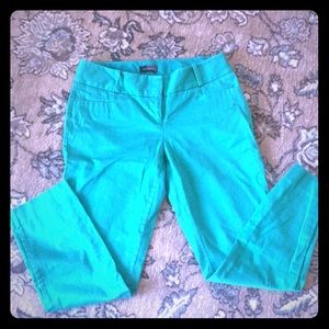 Capri green size 4 pants.
